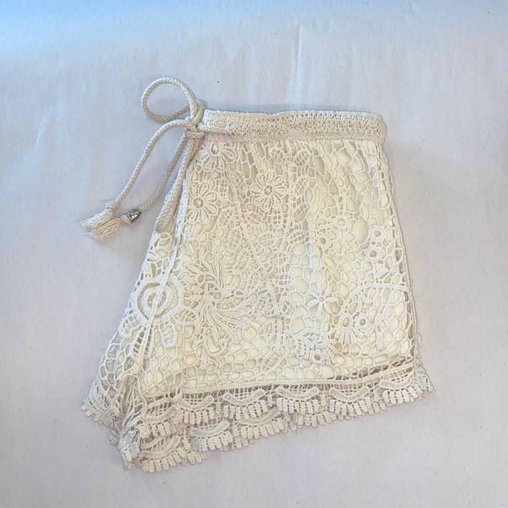 Crochet festival shorts